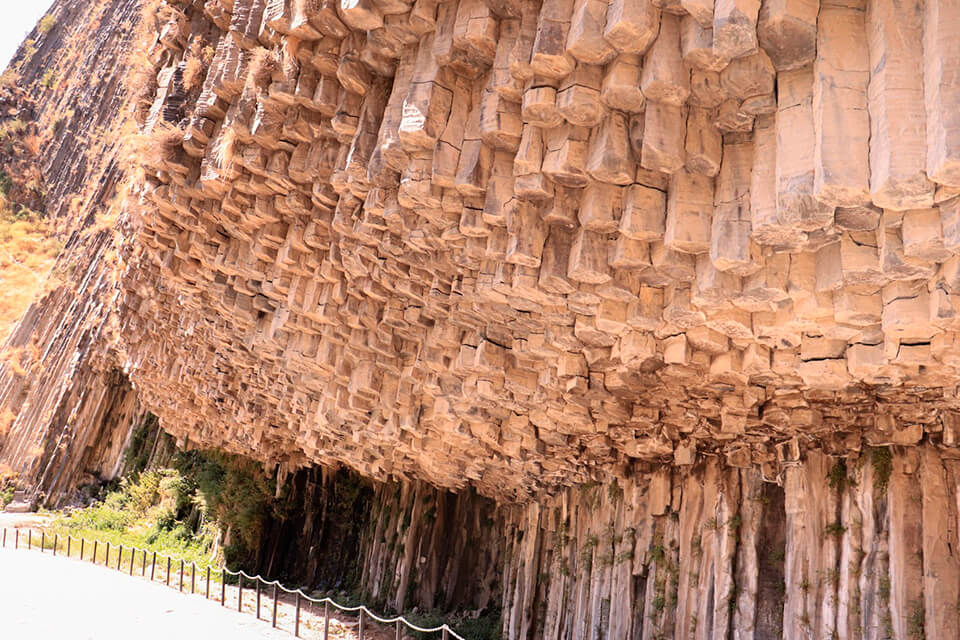 Гарни, Гегард и Симфония камней — фото 6